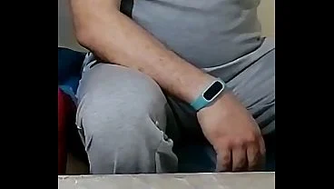 فيلم سكس سعودي ساخن  جديد نيك كحبة ممحونة تحب تتناك من طيزها