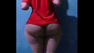 Femboy Rabuda que adora sentar na Pica