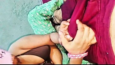 Indian bhabhi tight ass fucking video, first time anal fucking video indian bhabhi doggy style position with clear Hindi voice